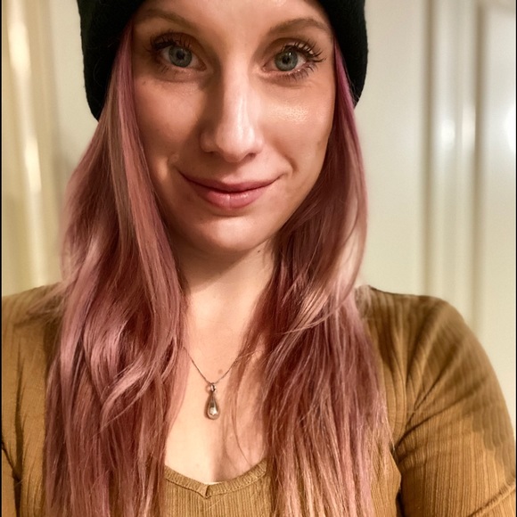 Meet your Posher, Jess - Picture 1 of 1